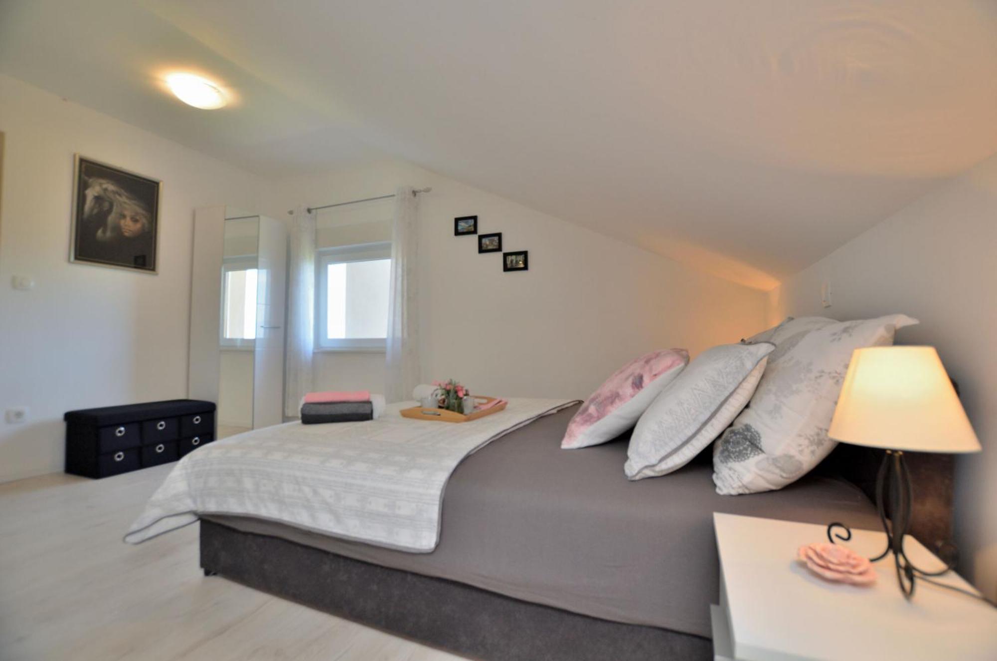 Apartments Viktoria Lovran Exteriér fotografie
